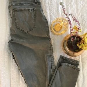 Isabel maternity moto jeans